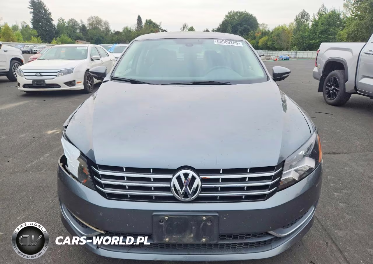 2012 Volkswagen Passat Se VIN:1VWBN7A3XCC010420 - 5