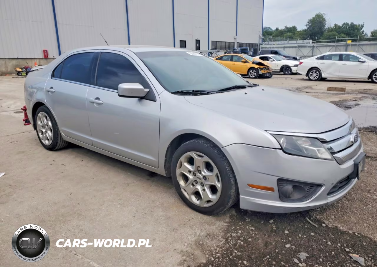 2010 Ford Fusion Se VIN:3FAHP0HG1AR311895 - 4