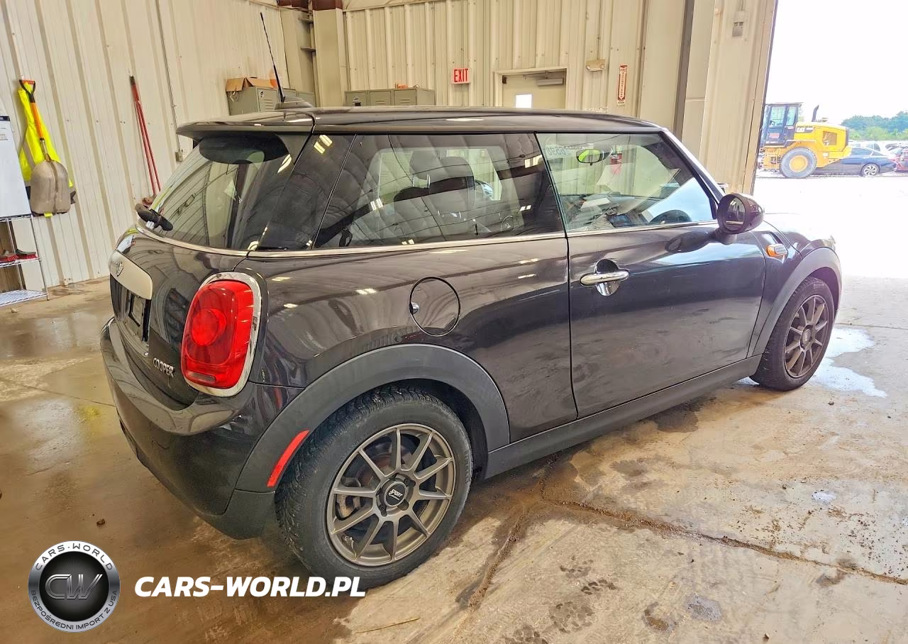 2015 Mini Cooper VIN:WMWXM5C51F3A57175 - 3