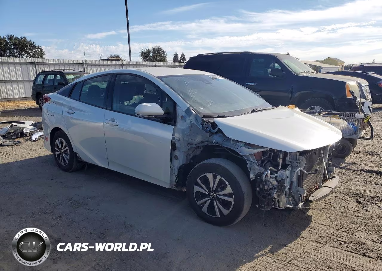 2017 Toyota Prius Prime Advanced VIN:JTDKARFP0H3063754 - 4