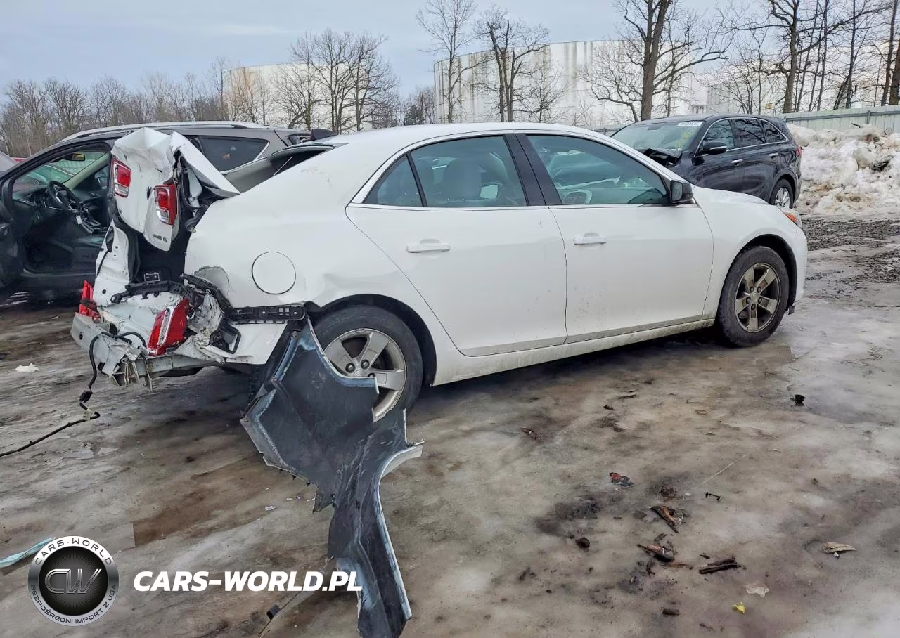 2014 Chevrolet Malibu Ls VIN:1G11B5SL5EF240483 - 3