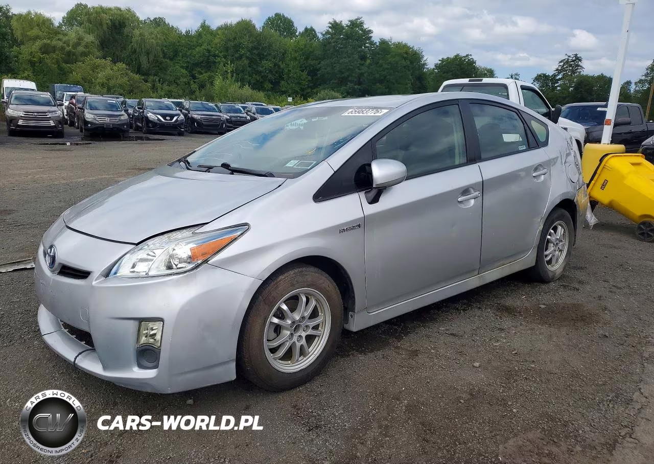 2011 Toyota Prius Two – zdjęcie 1 z 13