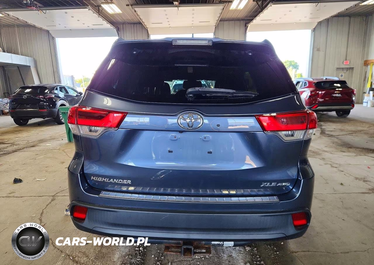 2018 Toyota Highlander Xle VIN:5TDJZRFHXJS907753 - 6
