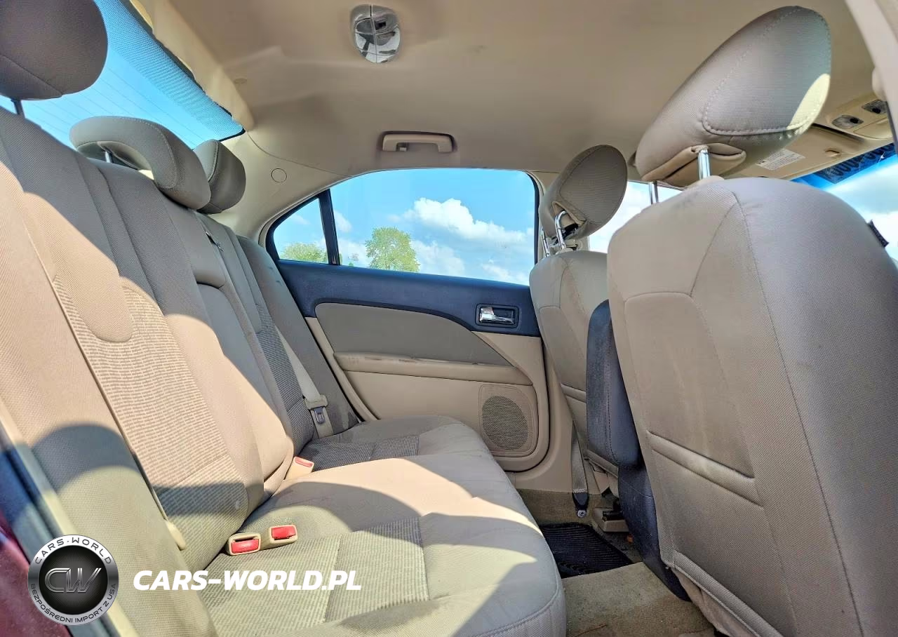 2012 Ford Fusion Se VIN:3FAHP0HA1CR249431 - 10