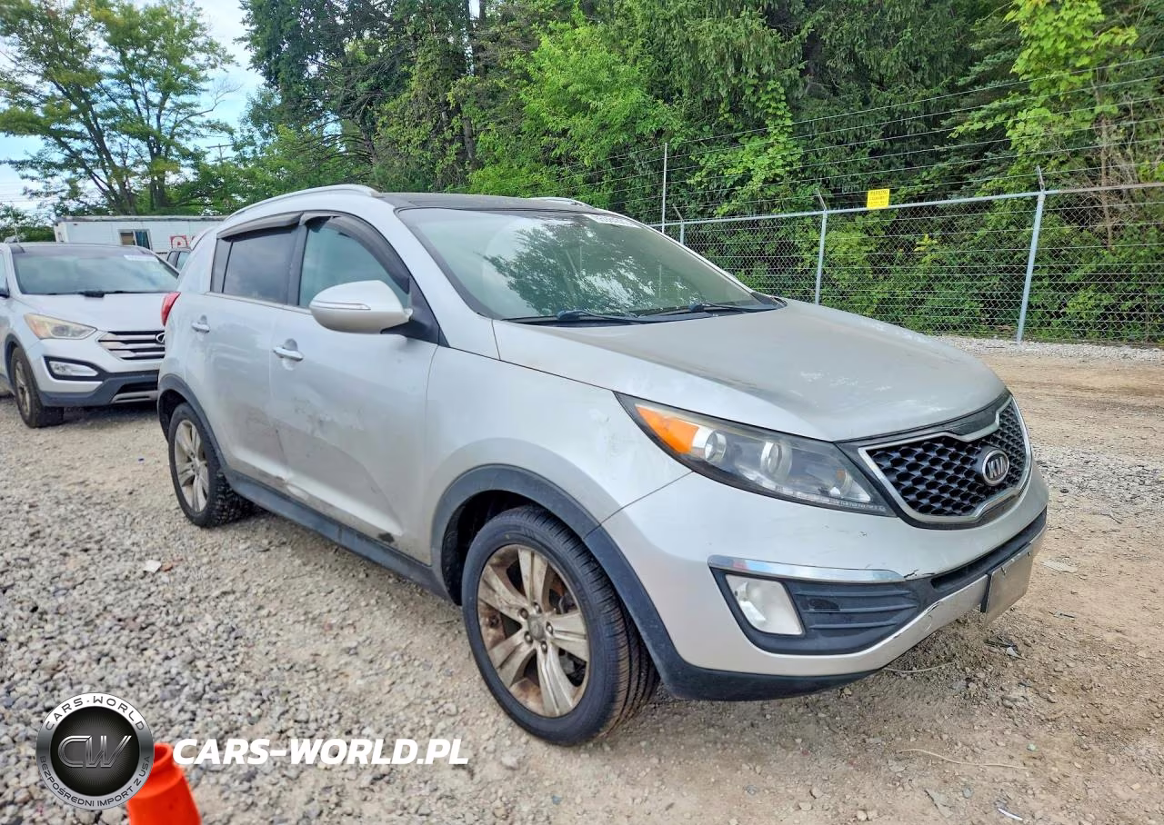 2011 Kia Sportage Sx VIN:KNDPC3A66B7141501 - 4