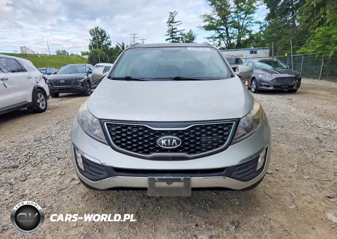 2011 Kia Sportage Sx VIN:KNDPC3A66B7141501 - 5