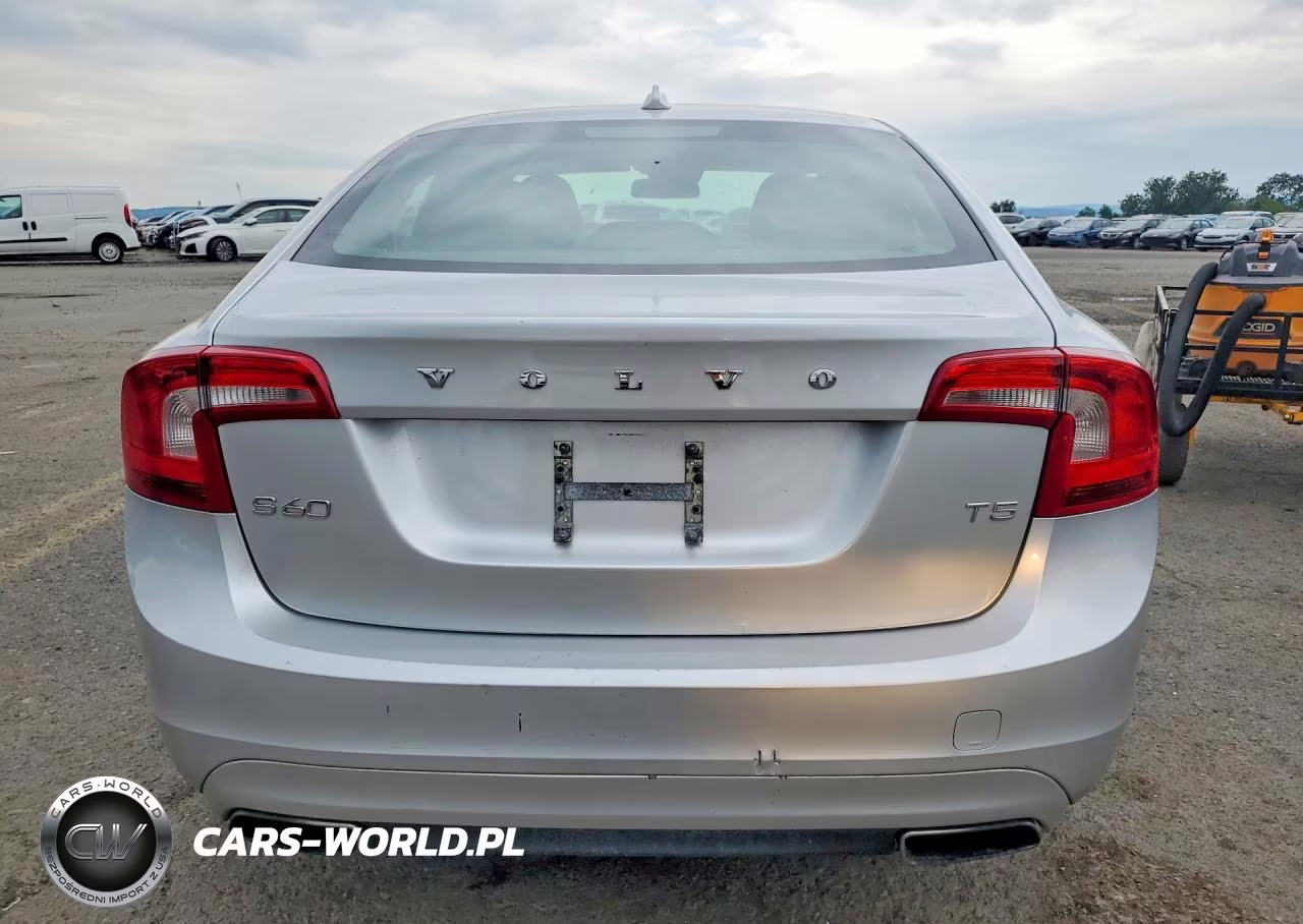 2014 Volvo S60 T5 VIN:YV1612FS9E2290949 - 6