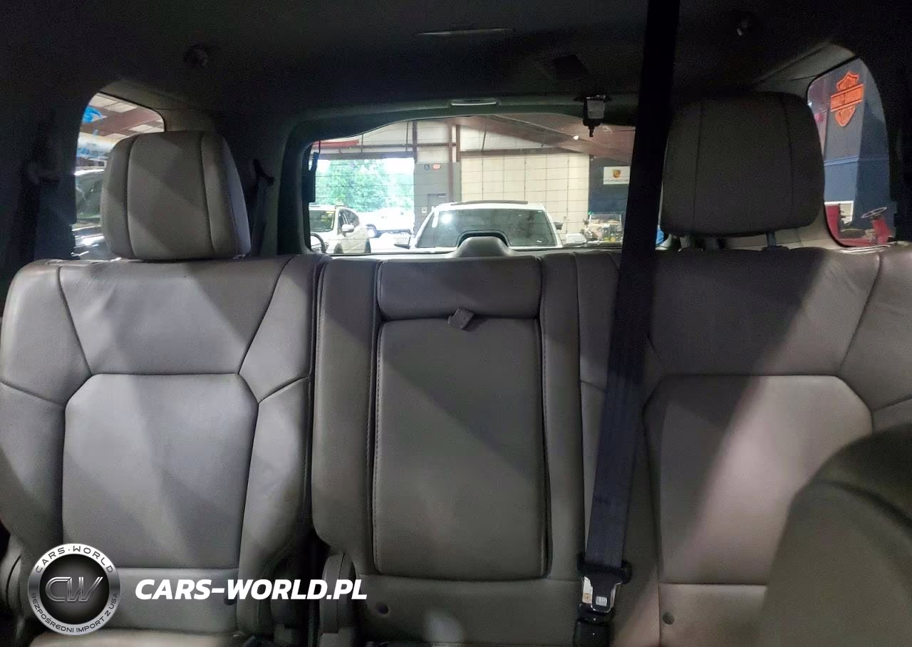 2014 Honda Pilot 4X4 VIN:5FNYF4H75EB043770 - 10