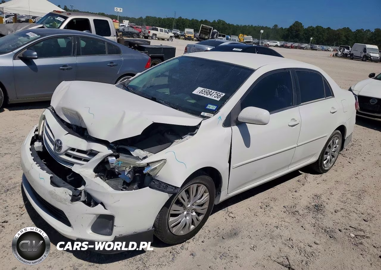 2013 Toyota Corolla Le