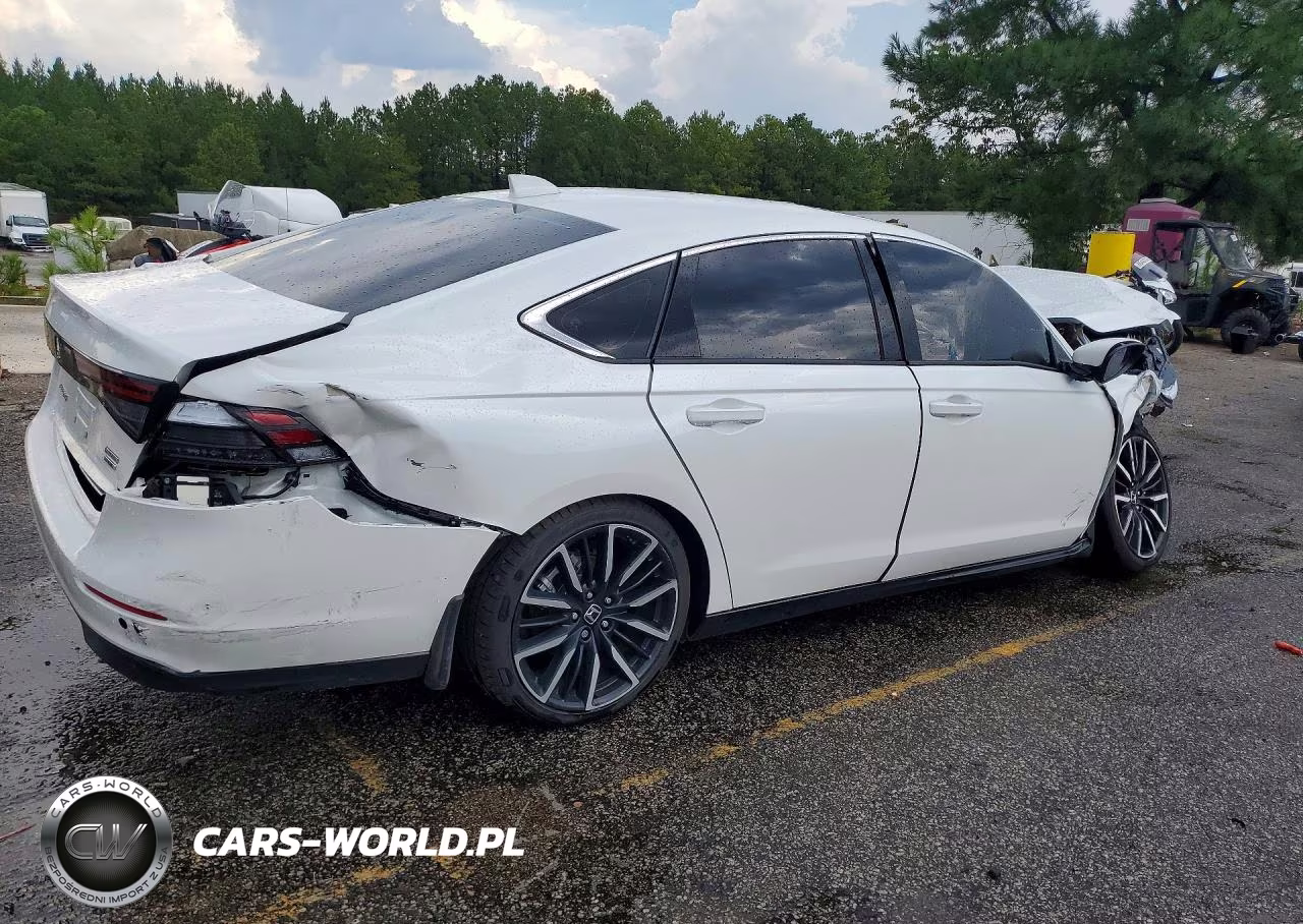 2025 Honda Accord Touring Hybrid VIN:1HGCY2F82SA085789 - 3