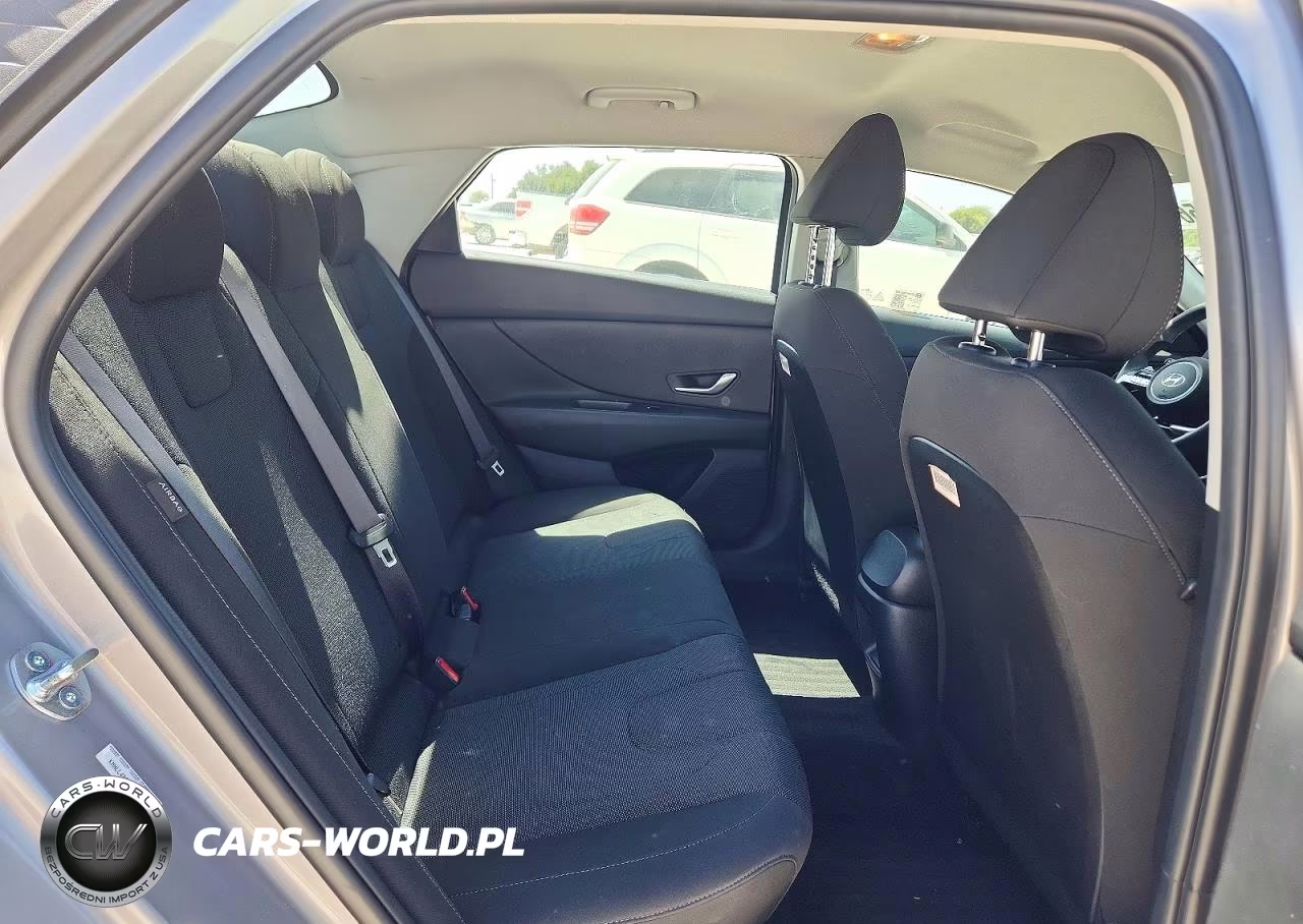 2025 Hyundai Elantra Se VIN:KMHLL4DG6SU041694 - 10