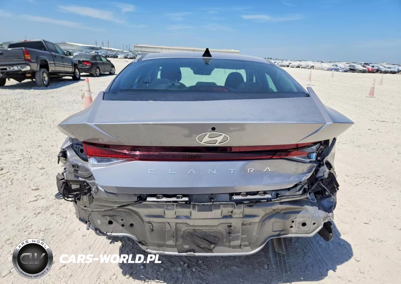 2025 Hyundai Elantra Se VIN:KMHLL4DG6SU041694 - 6