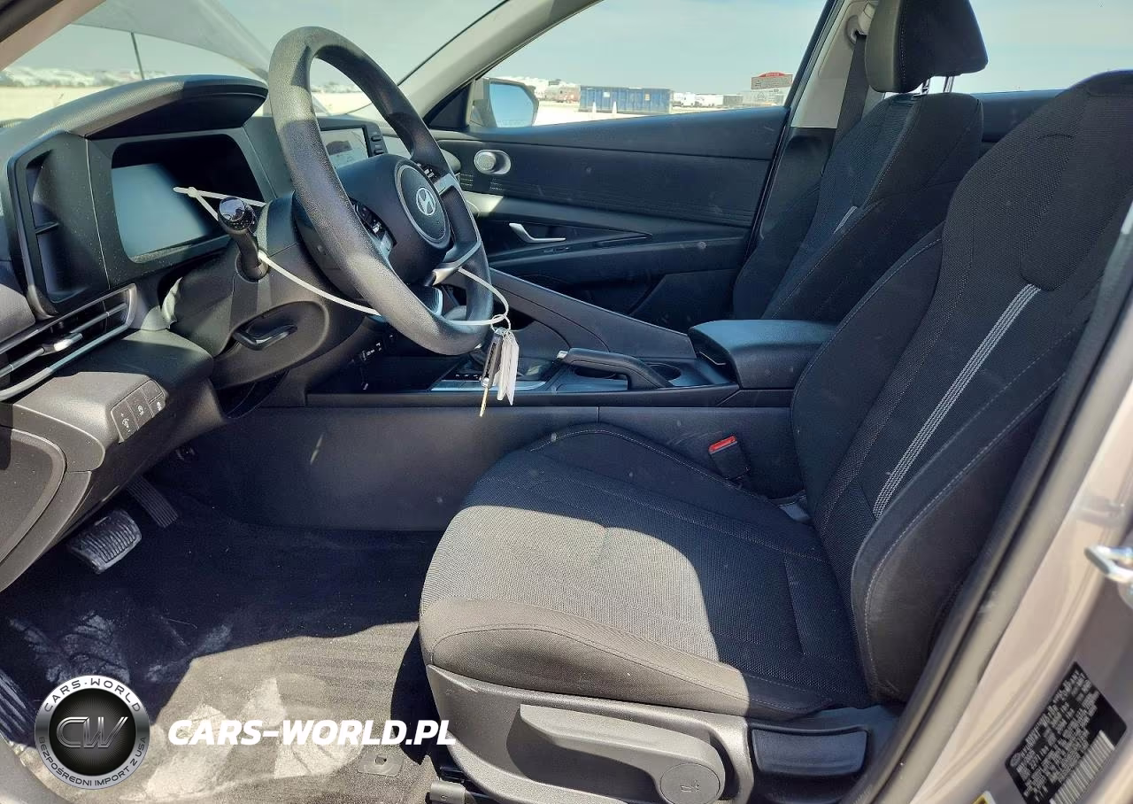 2025 Hyundai Elantra Se VIN:KMHLL4DG6SU041694 - 7