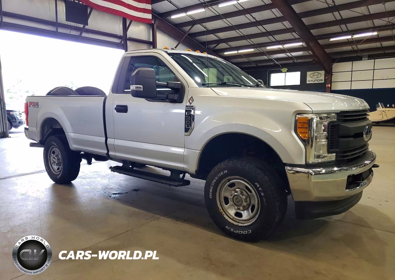 2017 Ford F350 VIN:1FTRF3B65HEF41567 - 4
