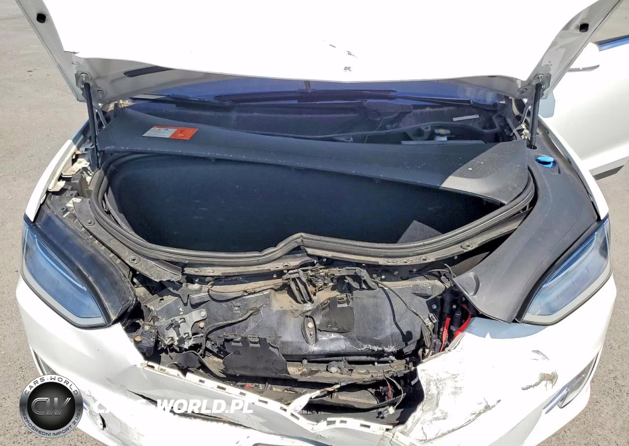 2016 Tesla Model X VIN:5YJXCBE21GF016554 - 11