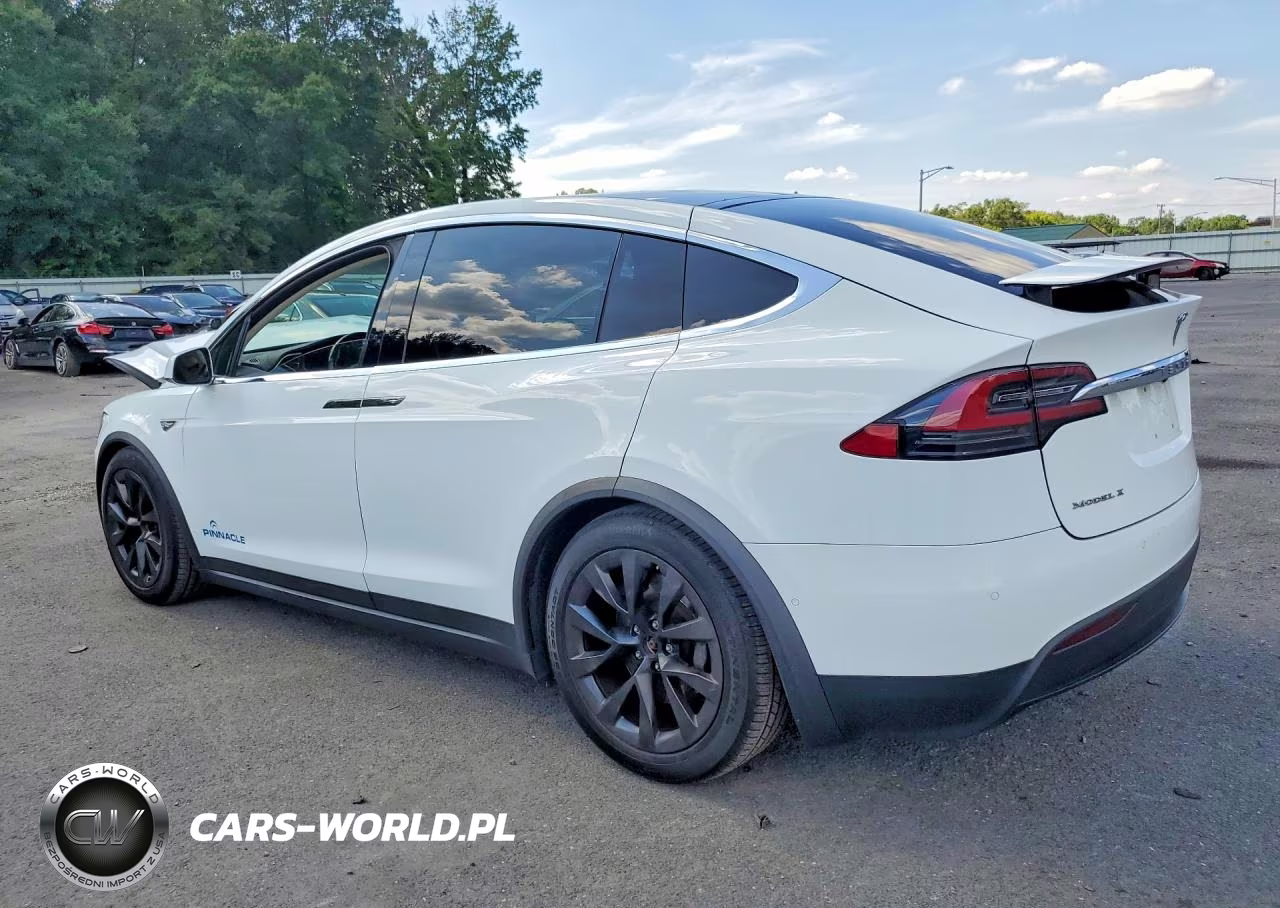 2016 Tesla Model X VIN:5YJXCBE21GF016554 - 2