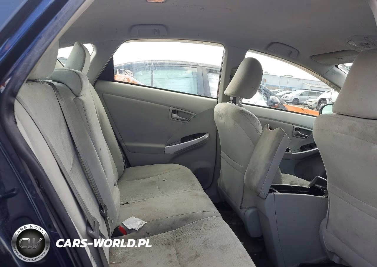 2012 Toyota Prius Two VIN:JTDKN3DU0C1491676 - 10