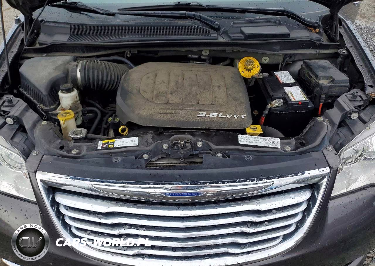 2016 Chrysler Town & Country Touring VIN:2C4RC1BG5GR149857 - 12