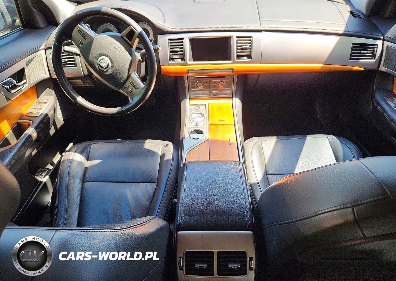 2009 Jaguar Xf Luxury VIN:SAJWA05B09HR22964 - 8