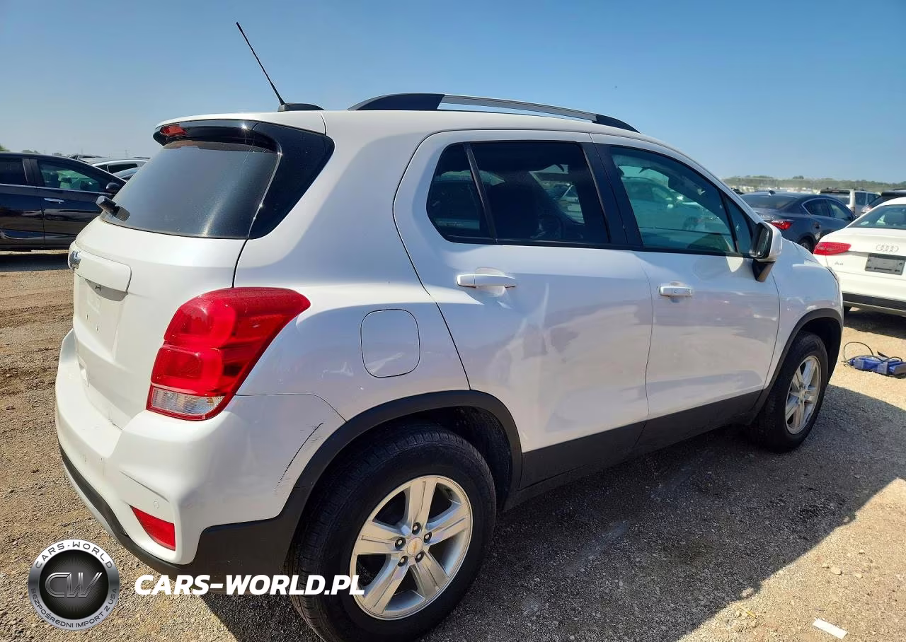 2021 Chevrolet Trax 1Lt VIN:KL7CJLSB6MB327925 - 3