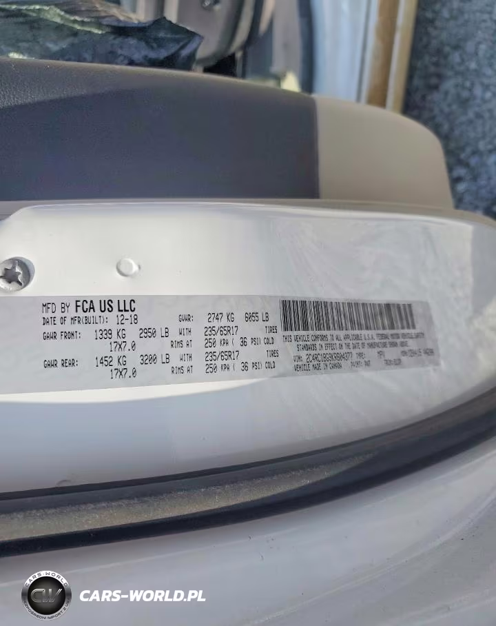 2019 Chrysler Pacifica Touring L VIN:2C4RC1BG9KR604377 - 14