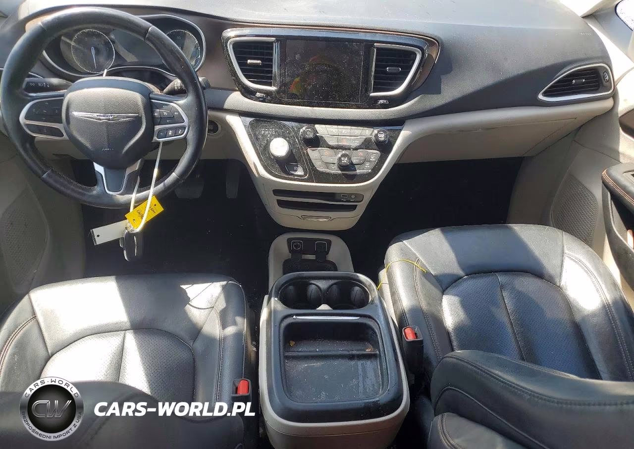 2019 Chrysler Pacifica Touring L VIN:2C4RC1BG9KR604377 - 8