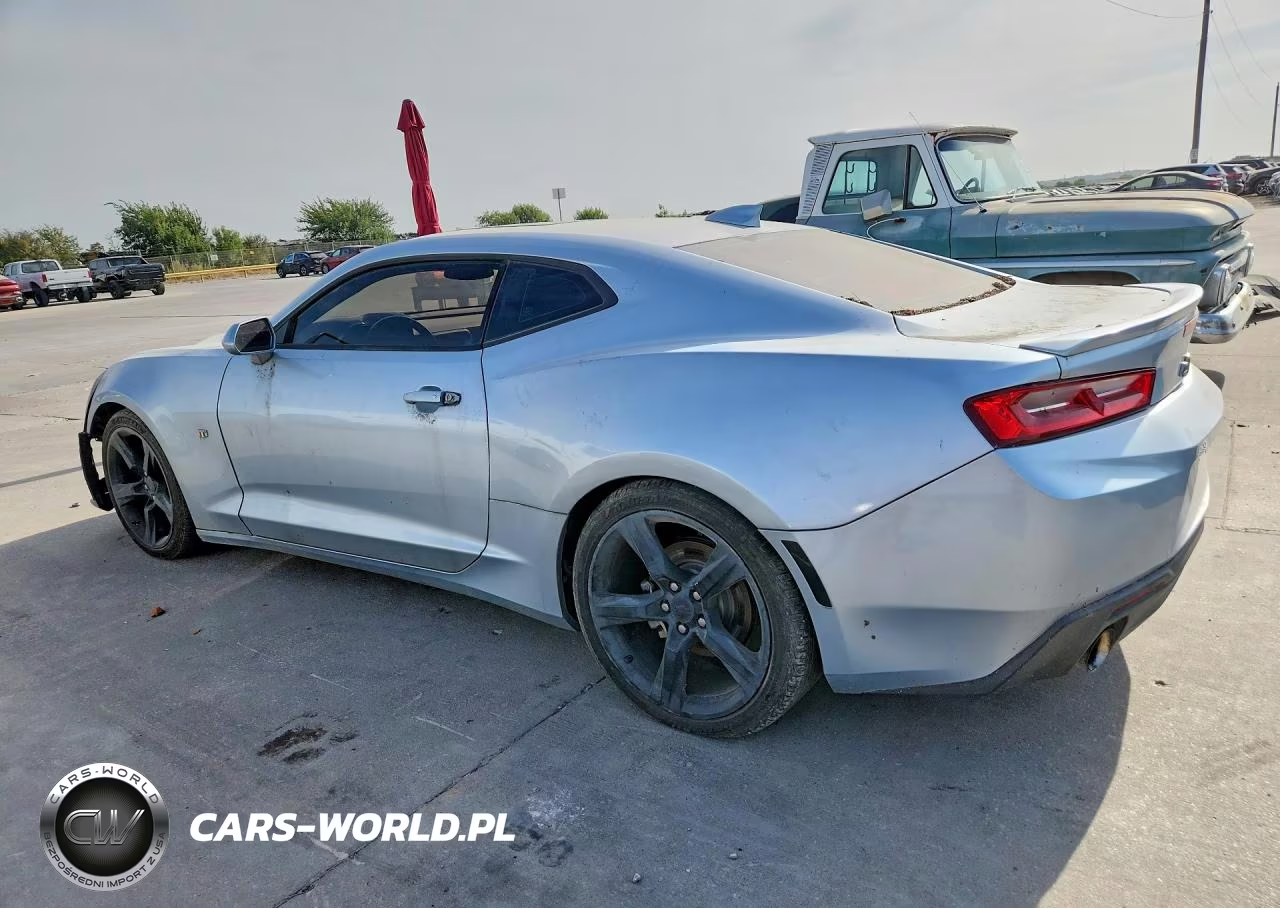 2018 Chevrolet Camaro Lt VIN:1G1FD1RS5J0137003 - 2