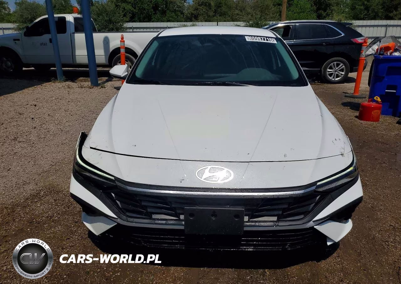 2026 Hyundai Elantra Se VIN:KMHLL4DG6TU204510 - 5