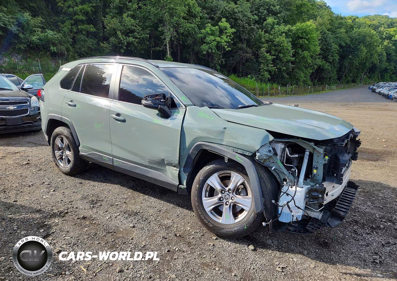 2023 Toyota Rav4 Xle VIN:2T3P1RFV9PW365706 - 4
