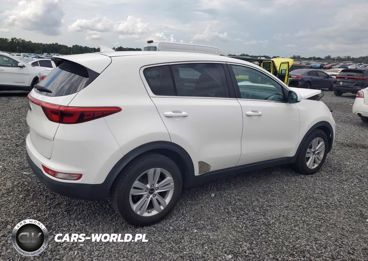 2018 Kia Sportage Lx VIN:KNDPM3AC9J7466547 - 3