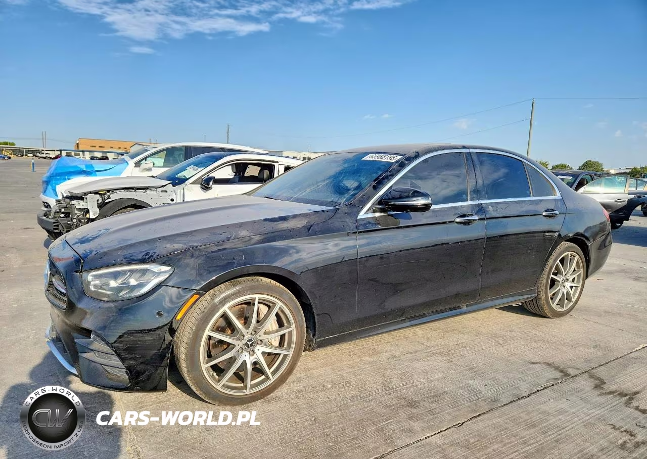 2022 Mercedes-Benz E 350 – zdjęcie 1 z 12