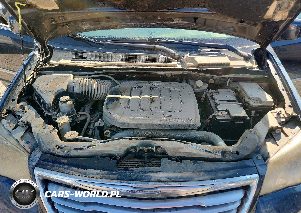 2013 Chrysler Town & Country Touring VIN:2C4RC1BG4DR632297 - 11