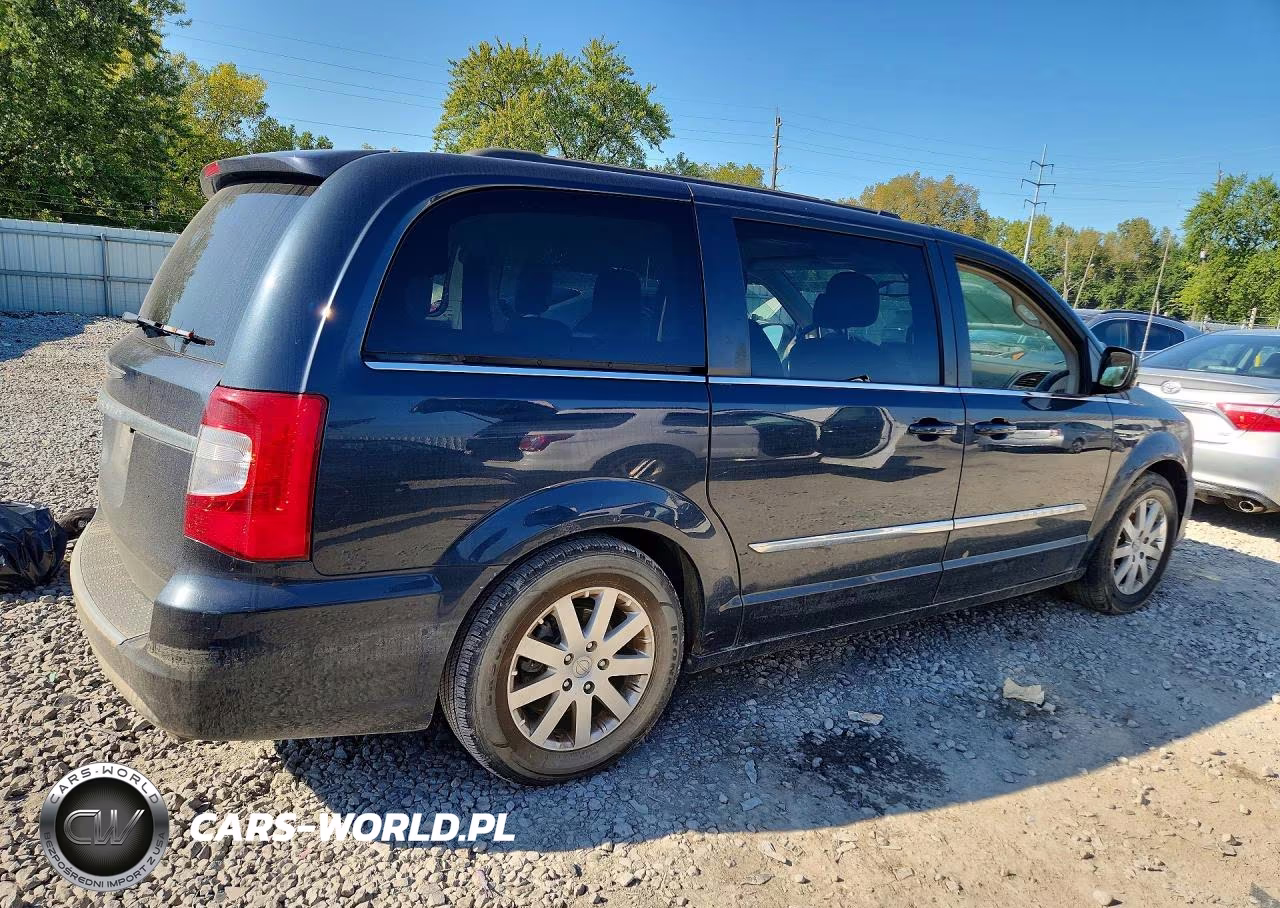 2013 Chrysler Town & Country Touring VIN:2C4RC1BG4DR632297 - 3
