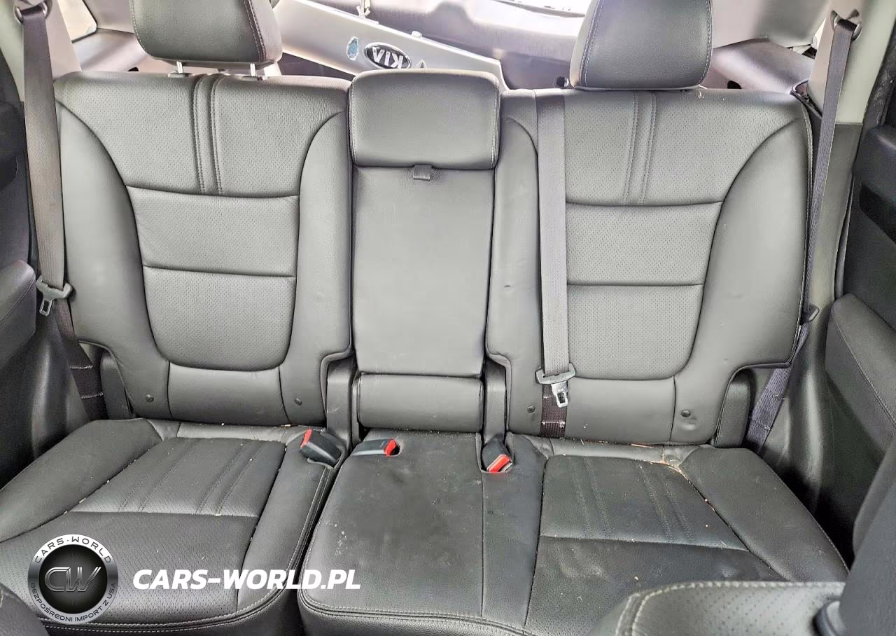 2015 Kia Sorento Lx VIN:5XYKTCA61FG628138 - 10