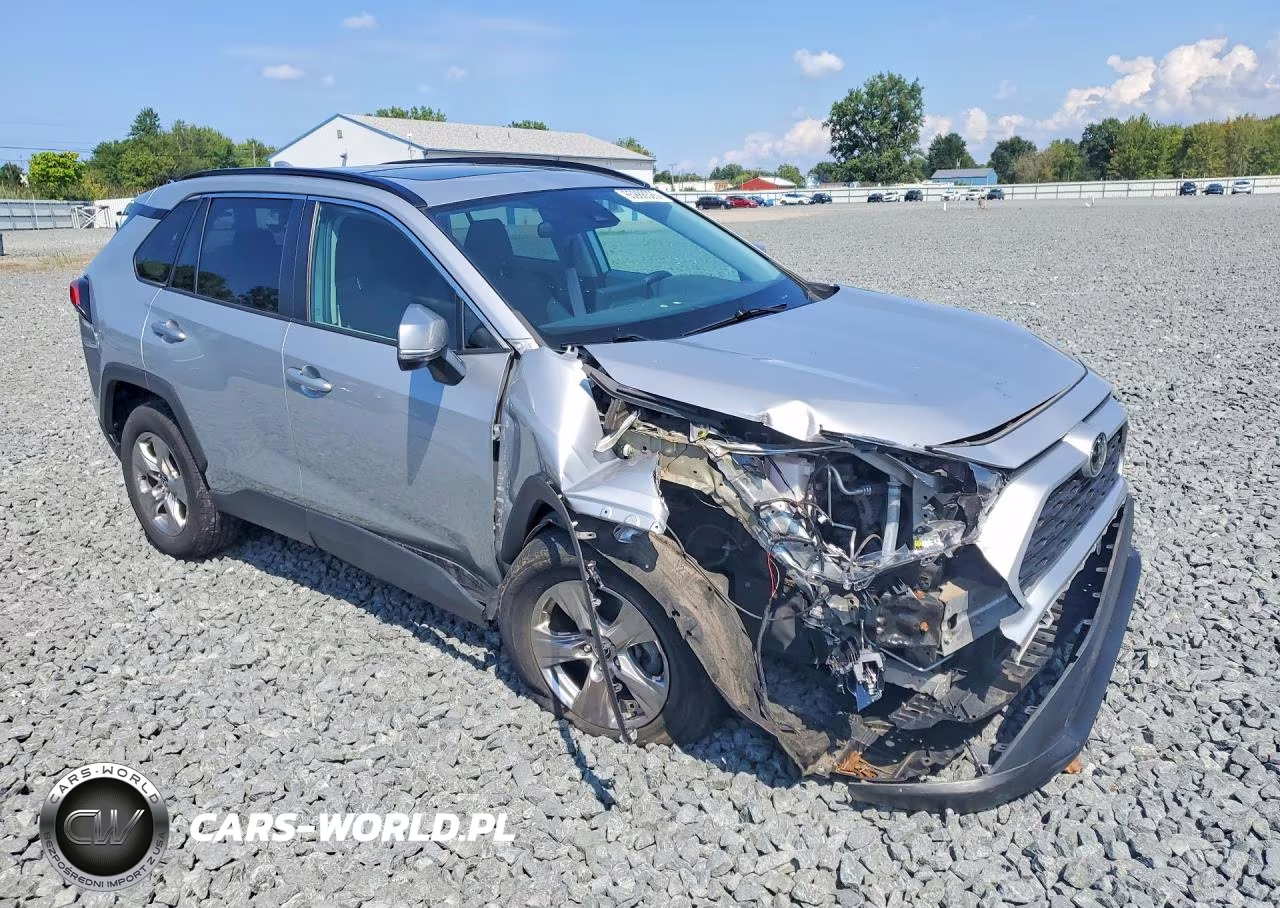 2022 Toyota Rav4 Xle VIN:2T3P1RFV3NW315512 - 4