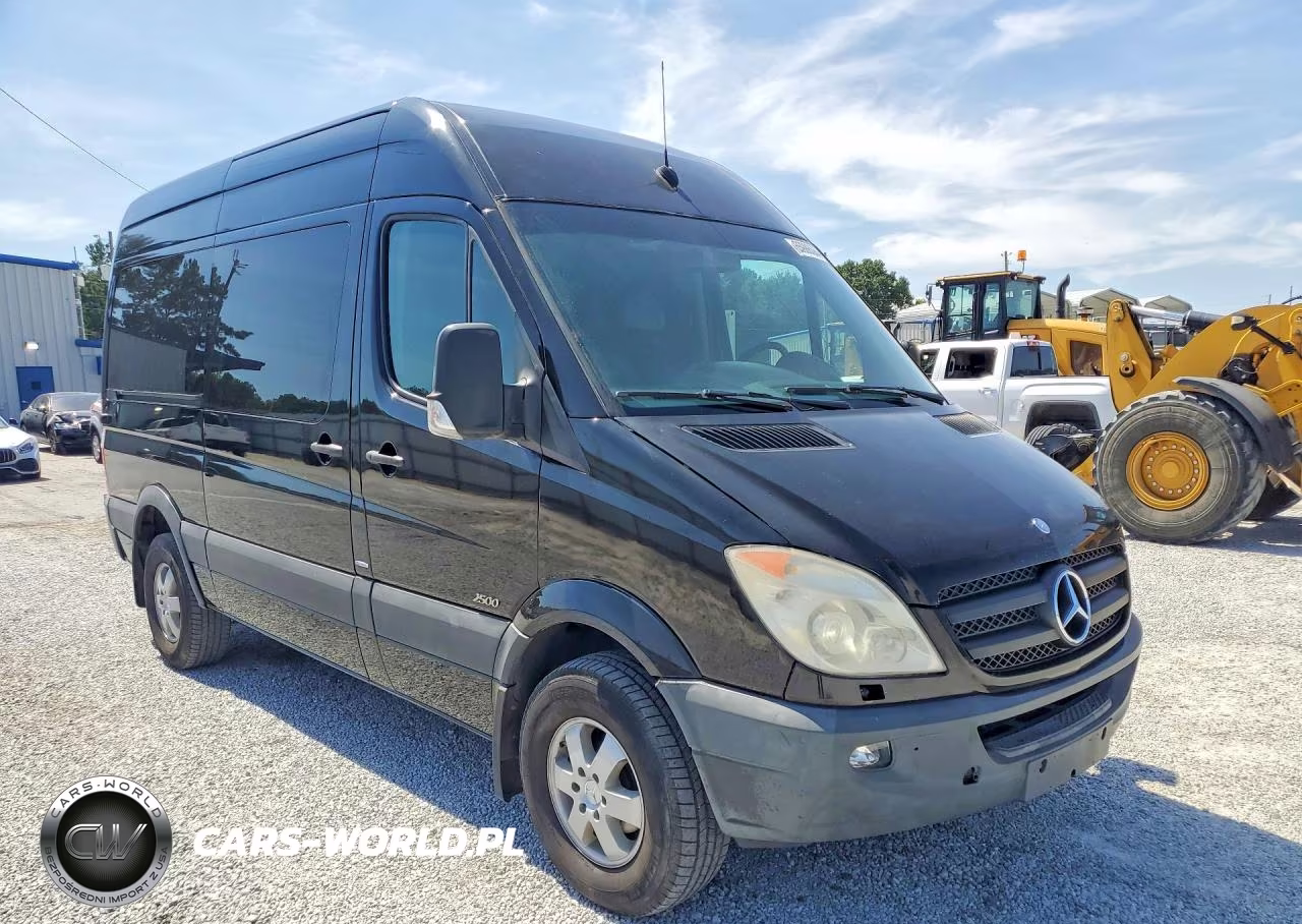 2010 Mercedes-Benz Sprinter Delivery Van VIN:WDZPE7CC7A5478810 - 4