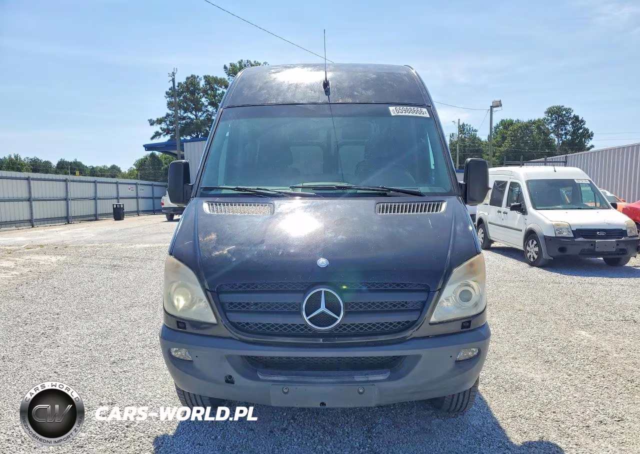 2010 Mercedes-Benz Sprinter Delivery Van VIN:WDZPE7CC7A5478810 - 5
