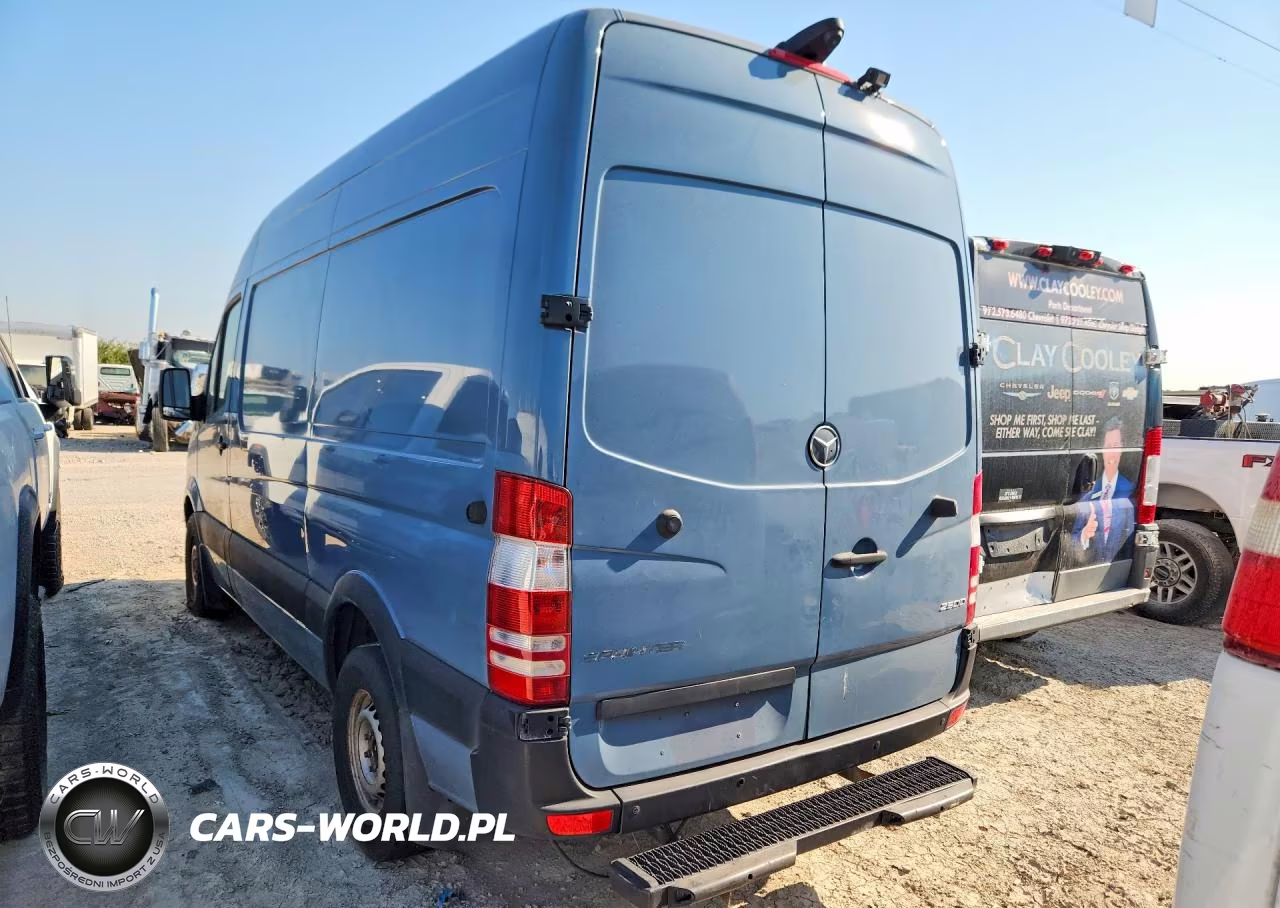 2018 Mercedes-Benz Sprinter 2500 VIN:WD3PE7CD0JP643510 - 2