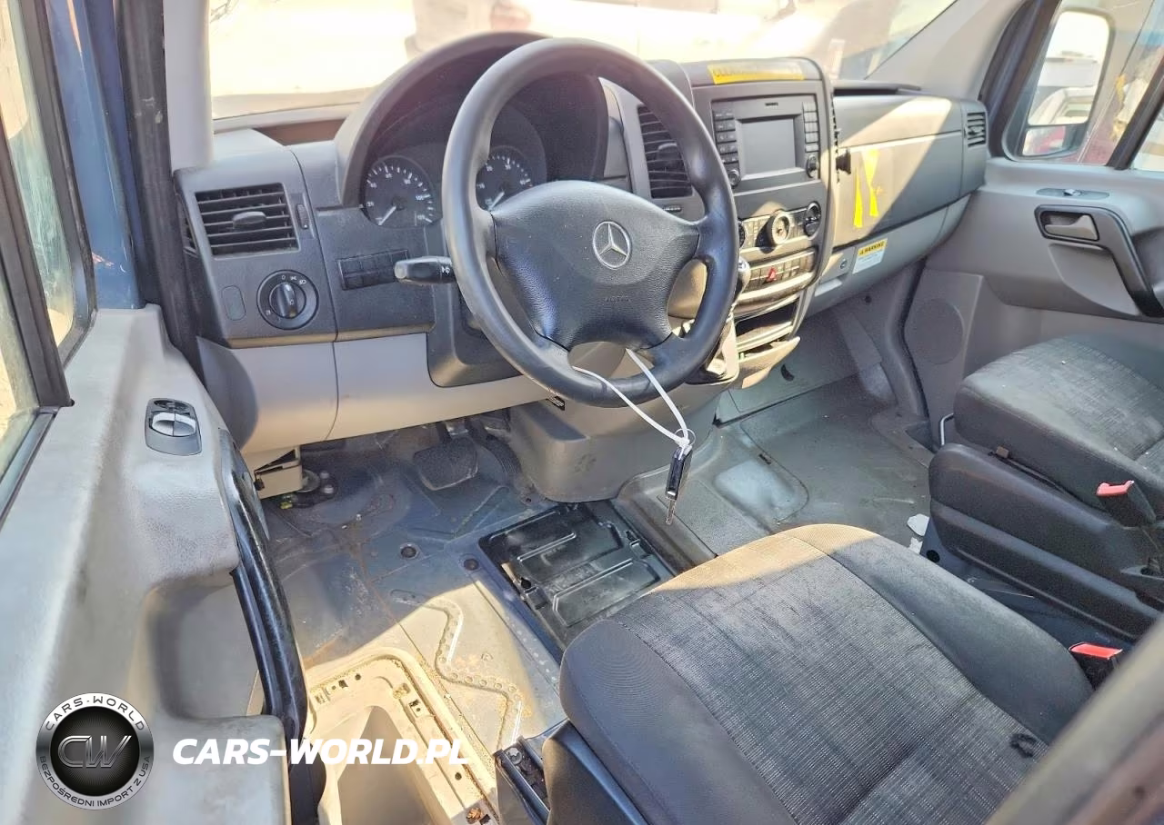 2018 Mercedes-Benz Sprinter 2500 VIN:WD3PE7CD0JP643510 - 8
