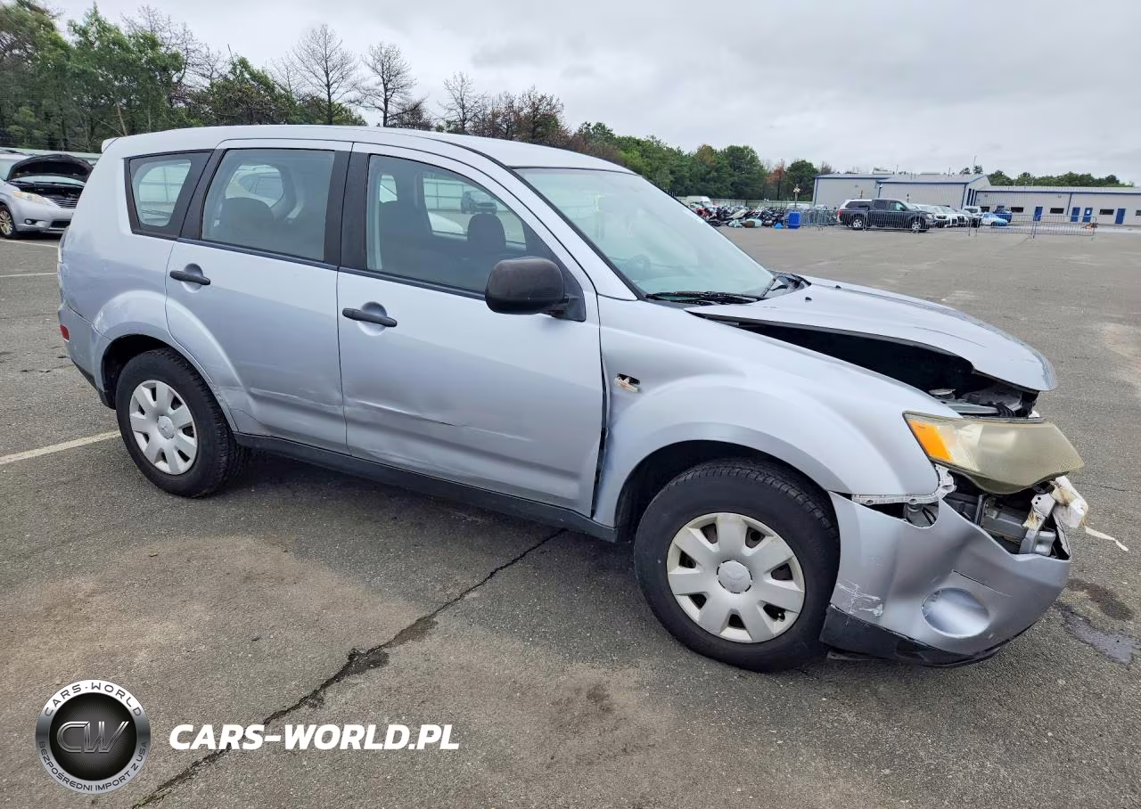 2008 Mitsubishi Outlander Es VIN:JA4LS21W18Z016005 - 4