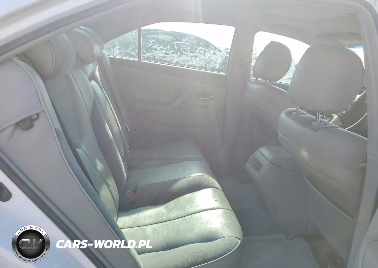 2010 Toyota Camry Le VIN:4T1BF3EK6AU112374 - 10