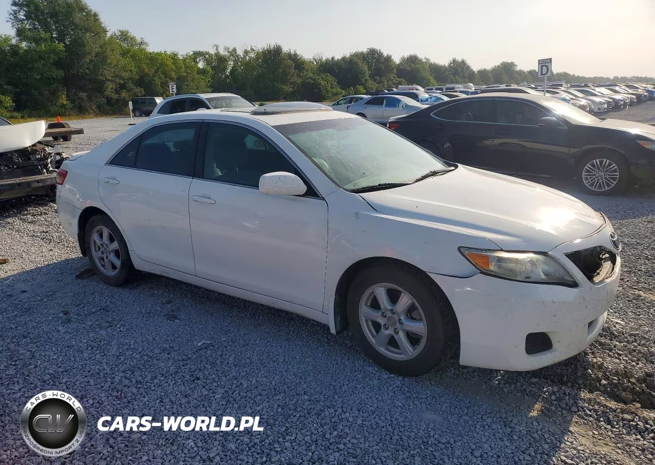 2010 Toyota Camry Le VIN:4T1BF3EK6AU112374 - 4