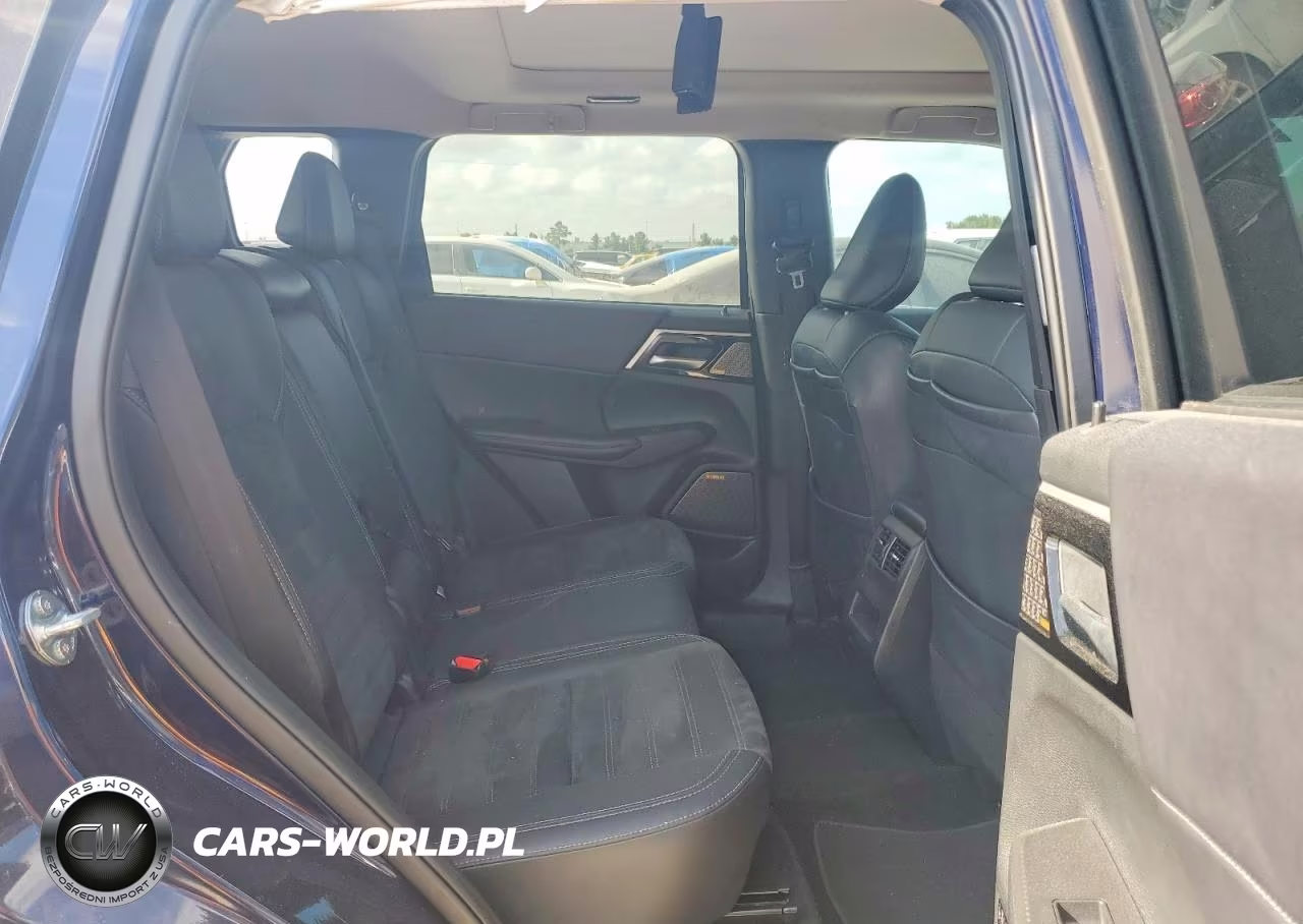 2025 Mitsubishi Outlander Se VIN:JA4J3VA84SZ020483 - 11