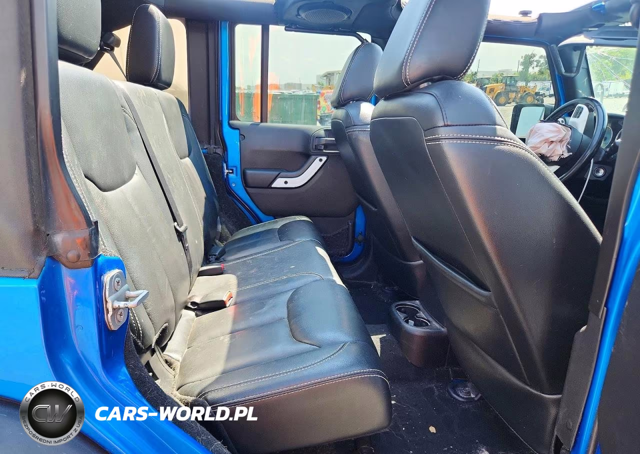 2014 Jeep Wrangler Unlimited Sahara VIN:1C4BJWEG5EL235093 - 10
