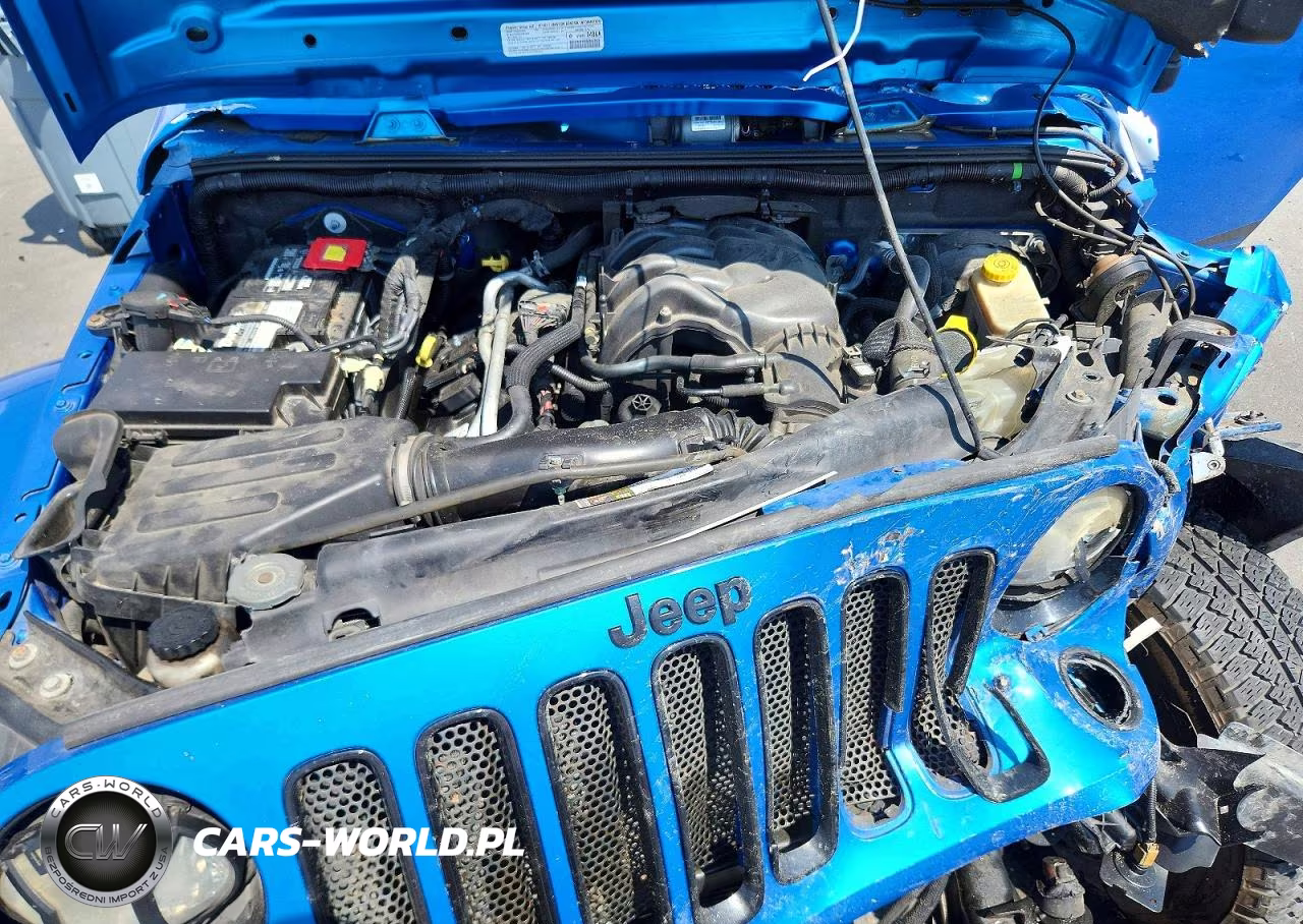 2014 Jeep Wrangler Unlimited Sahara VIN:1C4BJWEG5EL235093 - 11