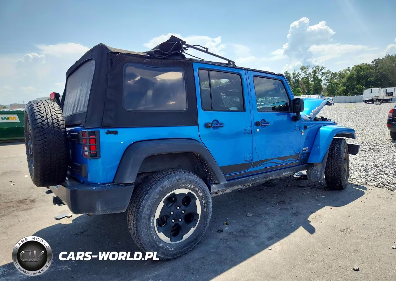 2014 Jeep Wrangler Unlimited Sahara VIN:1C4BJWEG5EL235093 - 3