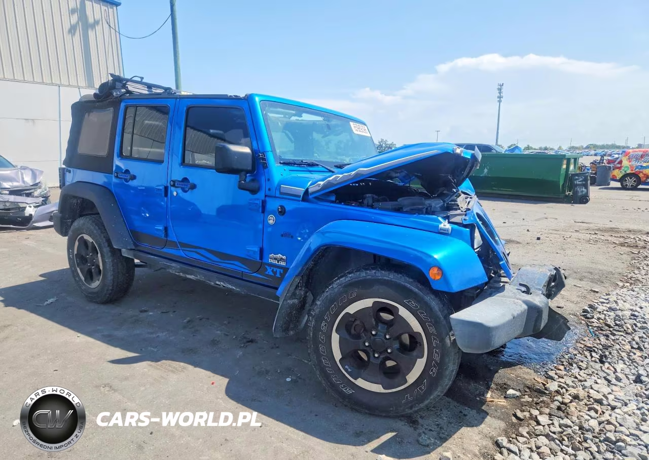 2014 Jeep Wrangler Unlimited Sahara VIN:1C4BJWEG5EL235093 - 4