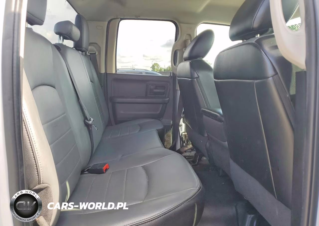 2021 Ram 1500 Classic Tradesman VIN:1C6RR7FT1MS566354 - 10