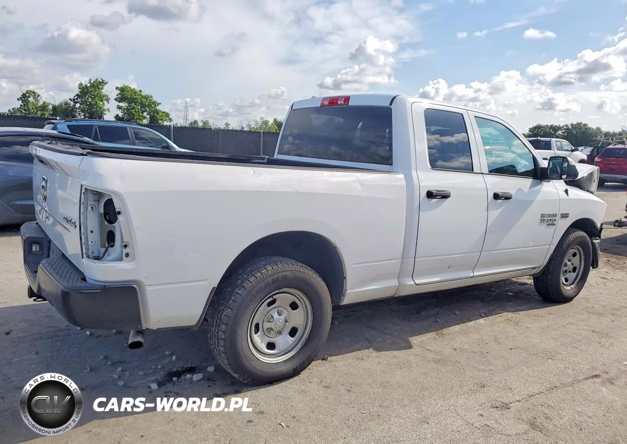 2021 Ram 1500 Classic Tradesman VIN:1C6RR7FT1MS566354 - 3
