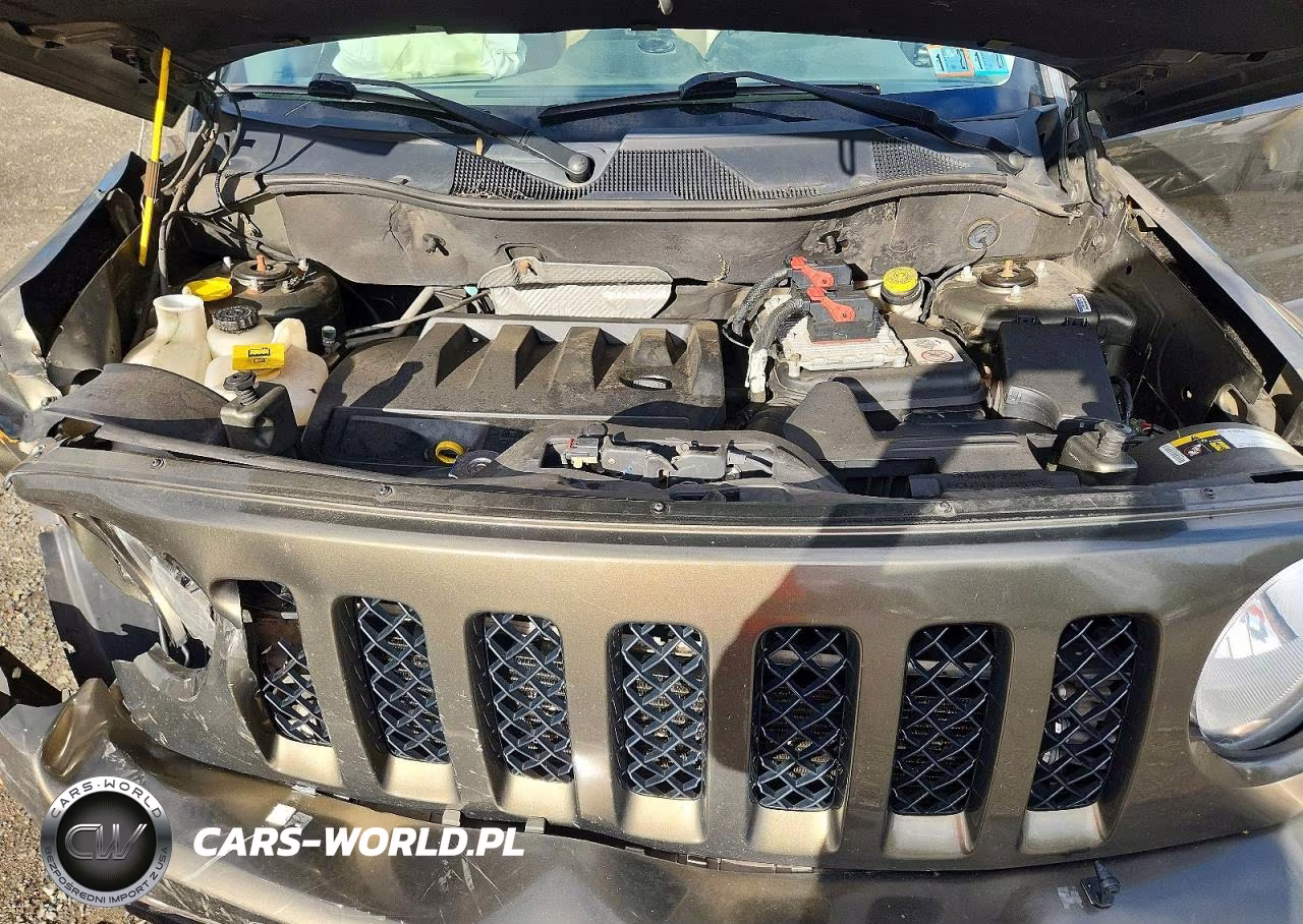 2015 Jeep Patriot Latitude VIN:1C4NJRFB6FD291797 - 11